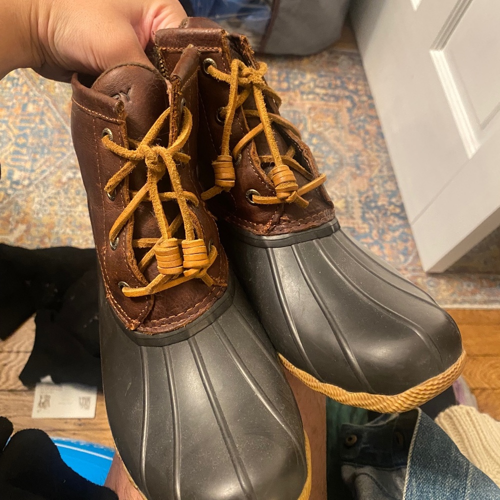 Sperry boots